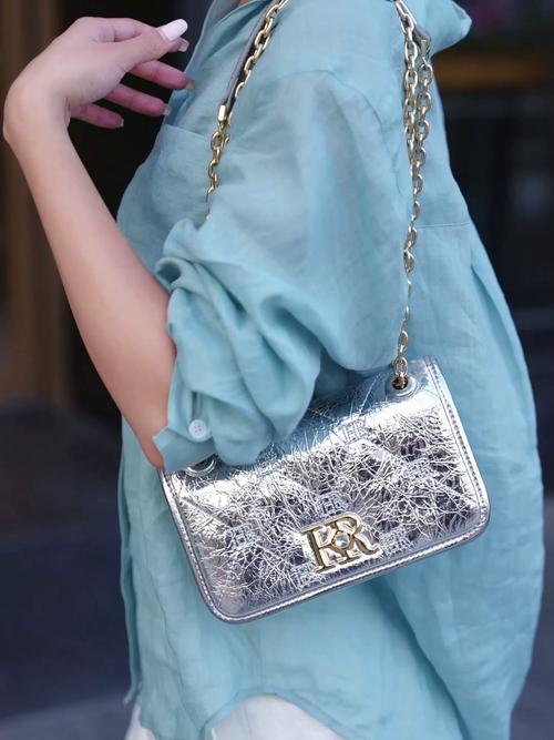 2025新款女装银包，设计亮点是什么？-图1