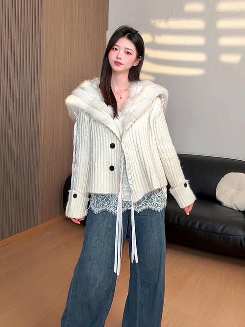 2025新款韩版女装外套有哪些亮点？-图3
