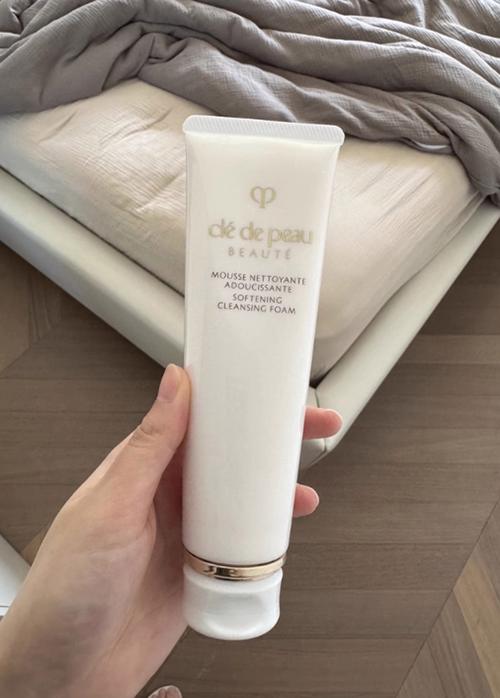 14岁用什么护肤品合适？-图2