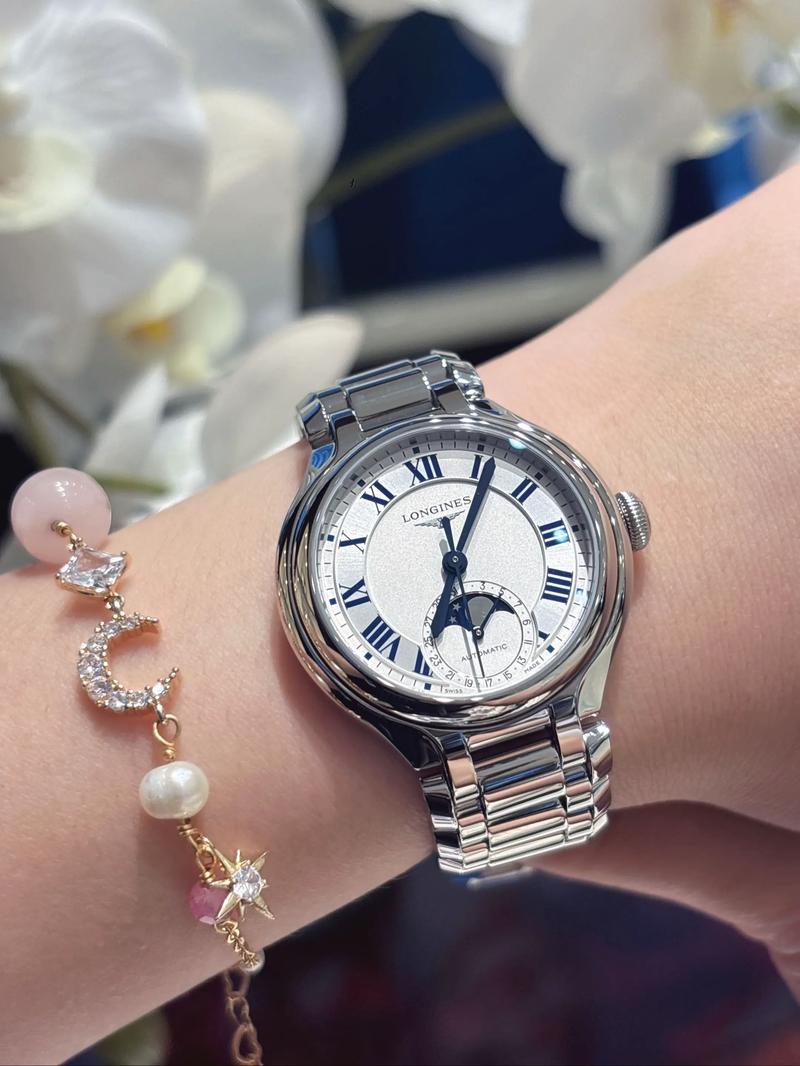 2025新款女装手表，设计有何亮点？-图1