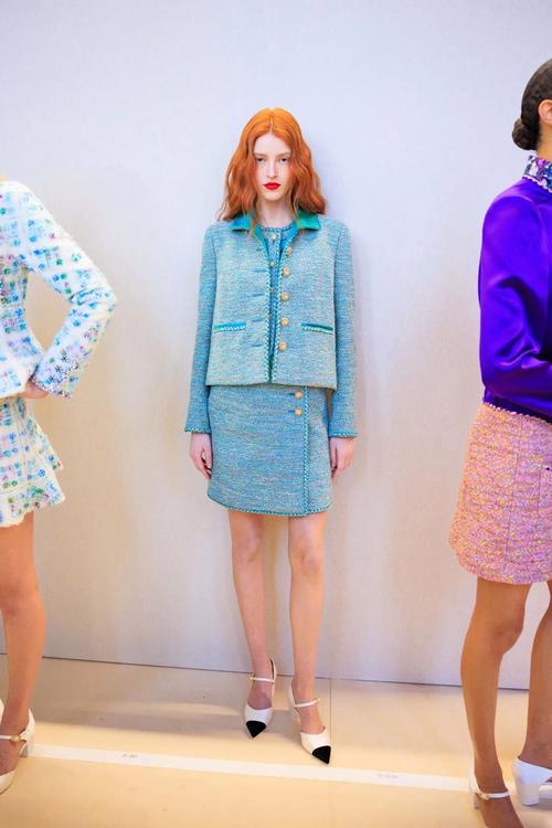 星巴黎2025夏装主打什么风格？-图1