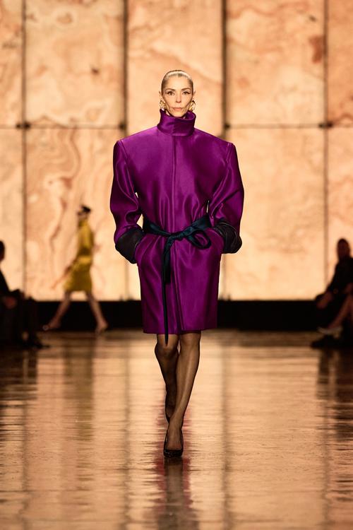 2025 YSL女装图片有哪些新款值得关注？-图1