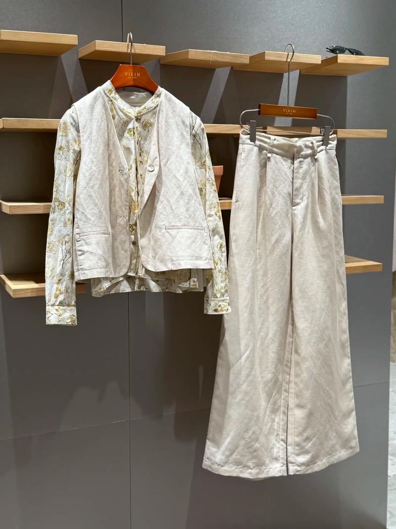 2025春款女装，设计灵感从哪来？-图2