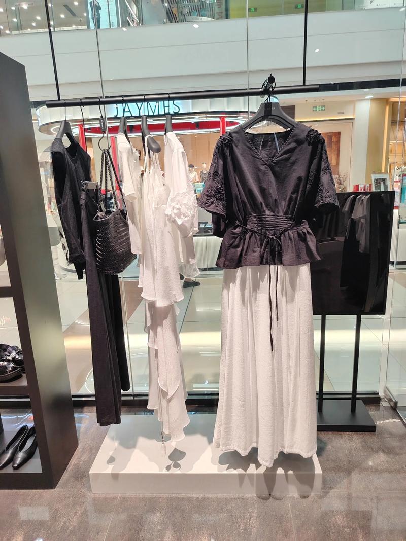 圣迪奥2025牛仔有哪些新设计？-图3