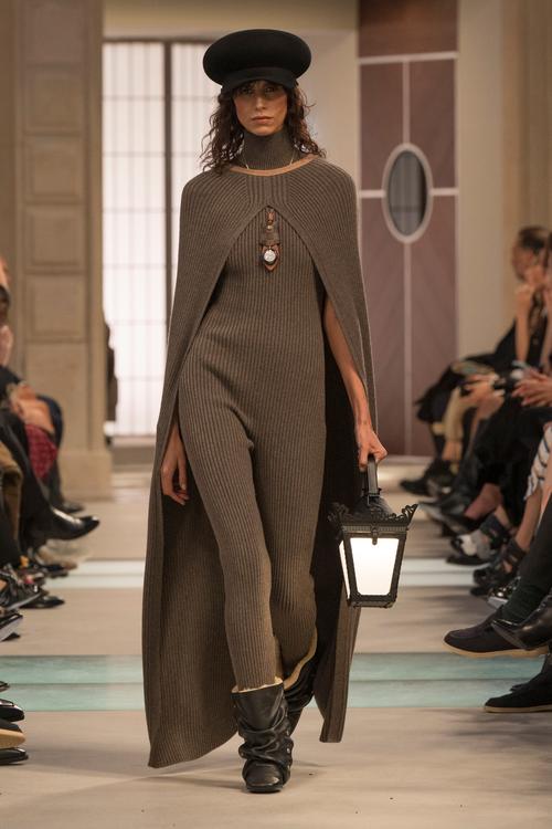 LV 2025女装款上新了吗？有哪些设计亮点？-图3