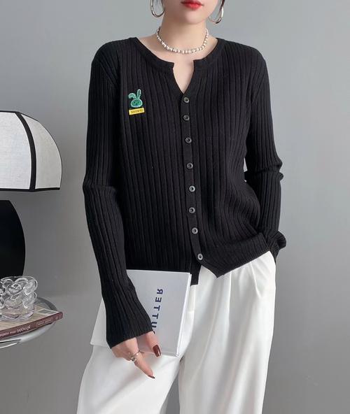 G City女装中国名,有何独特魅力?-图2 G City女装中国名,有何独特魅力?-图2