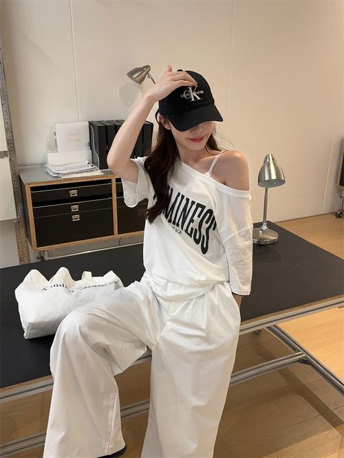 夏季卫衣女装2025款-图2