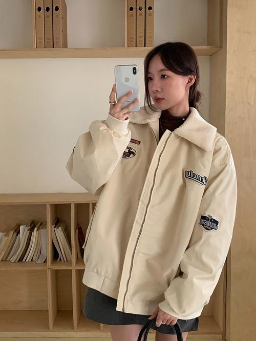 2025冬天流行的女装-图1