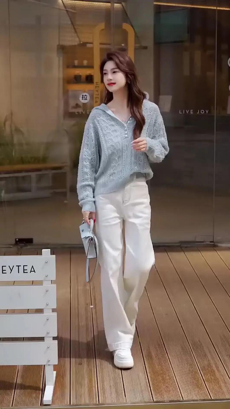 蘑菇街2025新款女装有哪些亮点？-图2