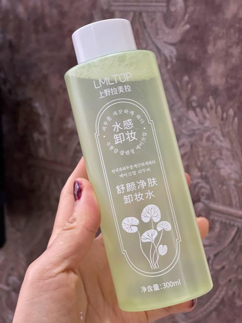 不会堵塞毛孔的护肤品-图1