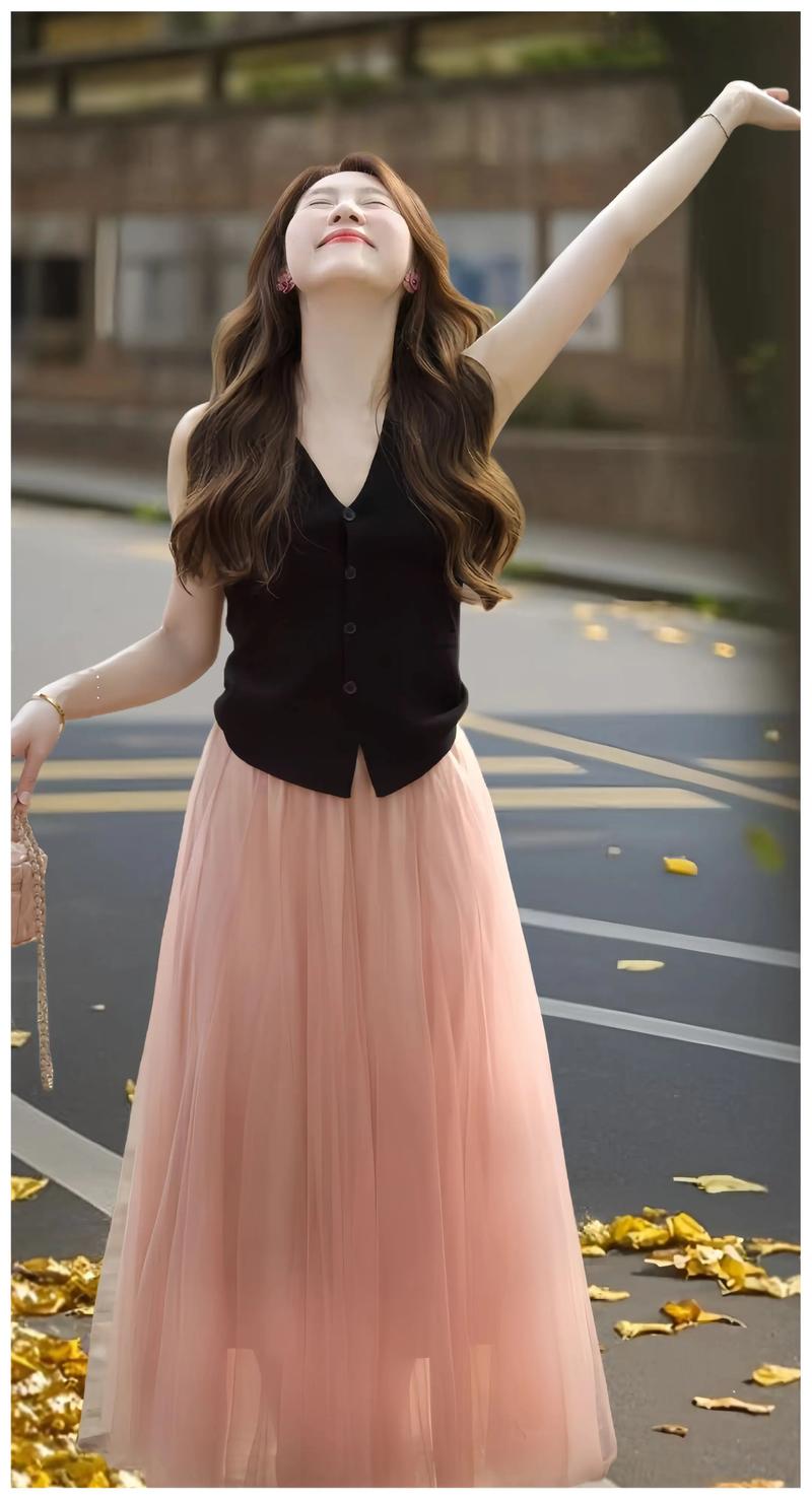 2025夏季女装连衣裙-图2