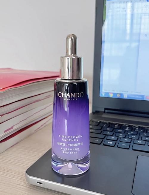 25岁后选护肤品，到底该看成分还是年龄？-图1