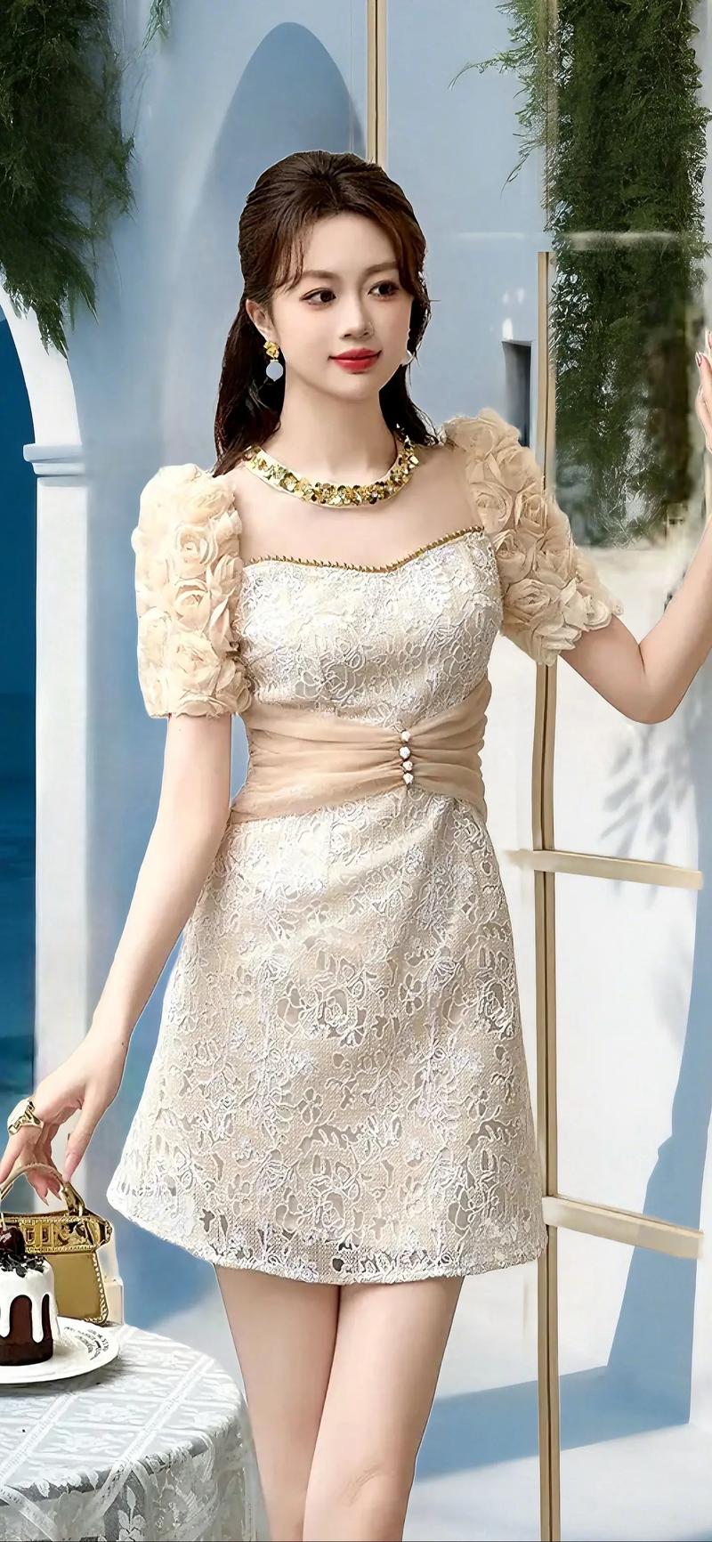 最新款女装蕾丝裙中长，选款要注意什么？-图1