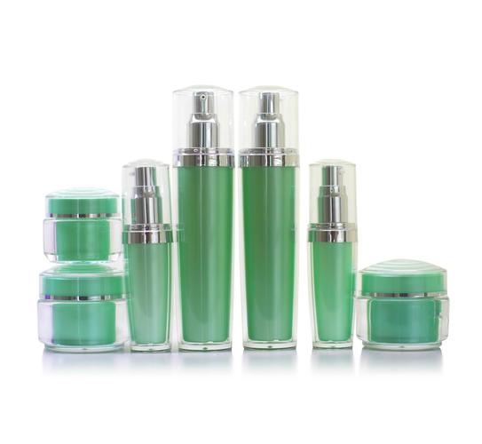 护肤品保湿美白效果真的好吗？-图1