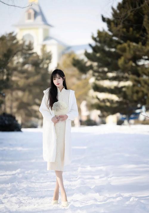 雪甜美女装怎么搭才好看？-图2