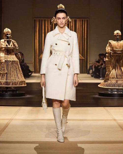 Dior女装设计师是谁？-图1