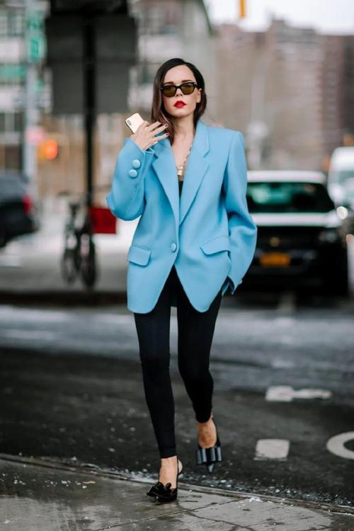 欧美色彩搭配女装图片，如何巧妙运用？-图2