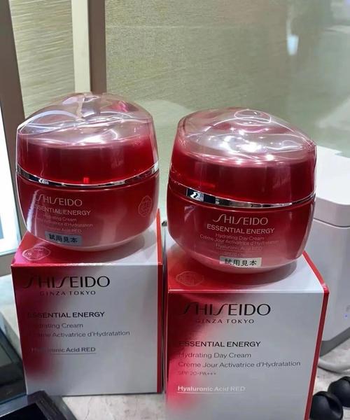 日本护肤品补水排行榜哪款最值得入手?-图2 日本护肤品补水排行榜哪款最值得入手?-图2