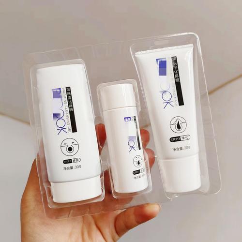 去黑头缩毛孔，护肤品真能同时搞定吗？-图3