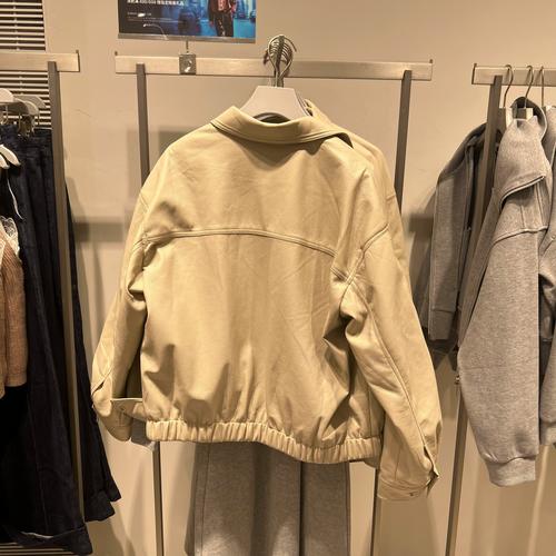 2025冬女装流行趋势有哪些？-图3