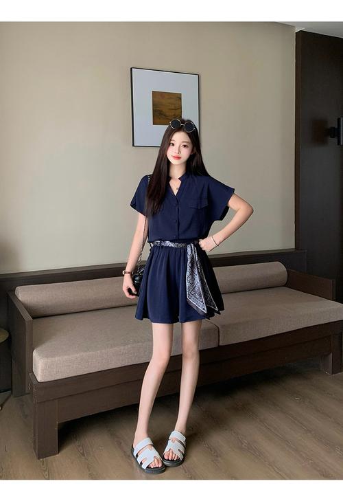 2025女装套装时尚-图2