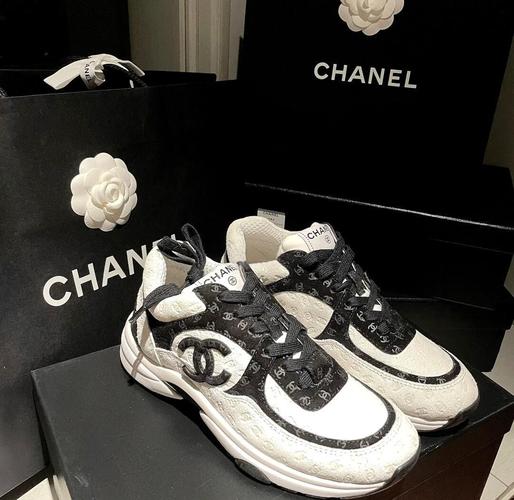 香奈儿女装鞋2025有何新亮点？-图1