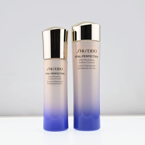 哪个牌子护肤品补水好-图2