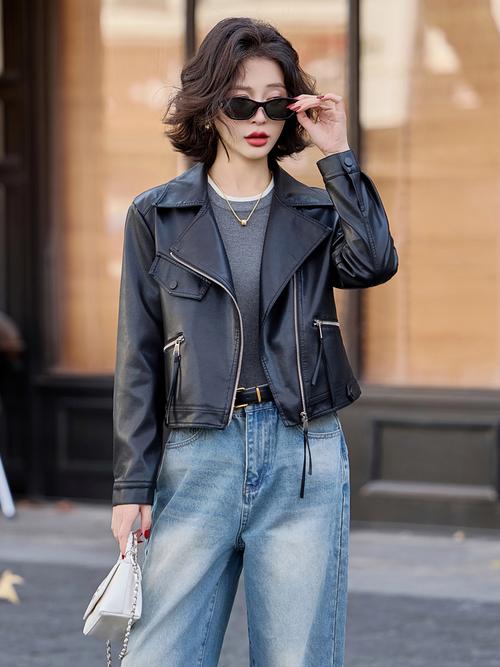 春季小皮衣怎么搭才时髦?-图3 春季小皮衣怎么搭才时髦?-图3