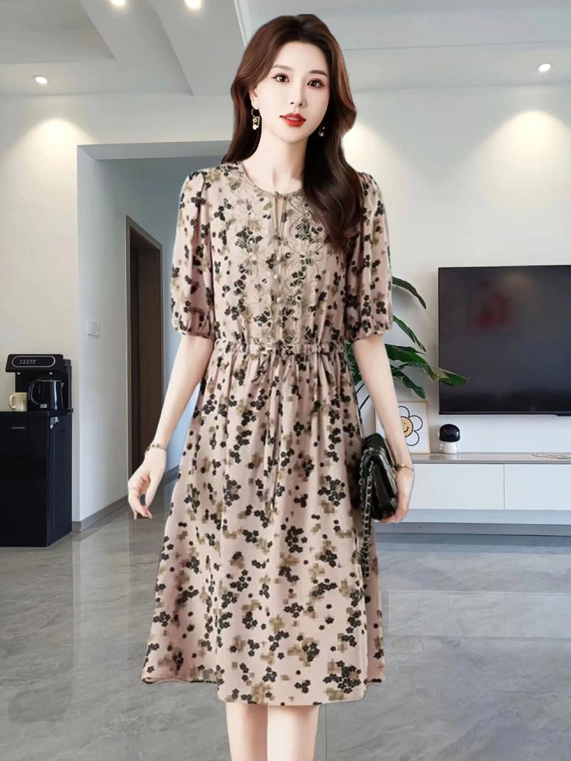 什么牌子的女装型好看-图2 什么牌子的女装型好看-图2