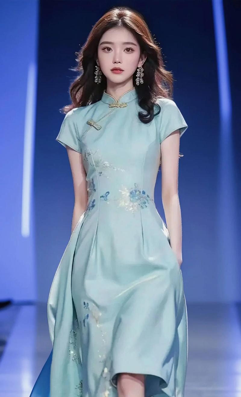 中国女装图片为何成流行趋势？-图1