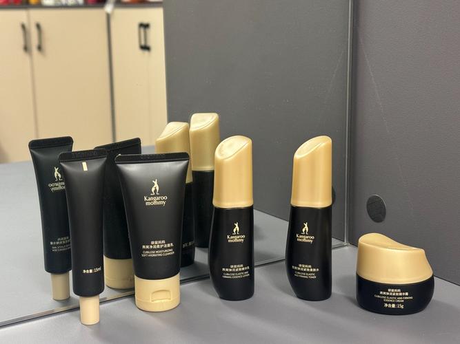 适合妈妈用护肤品套装-图1