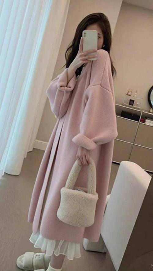 甜美女装冬季怎么搭好看？-图2