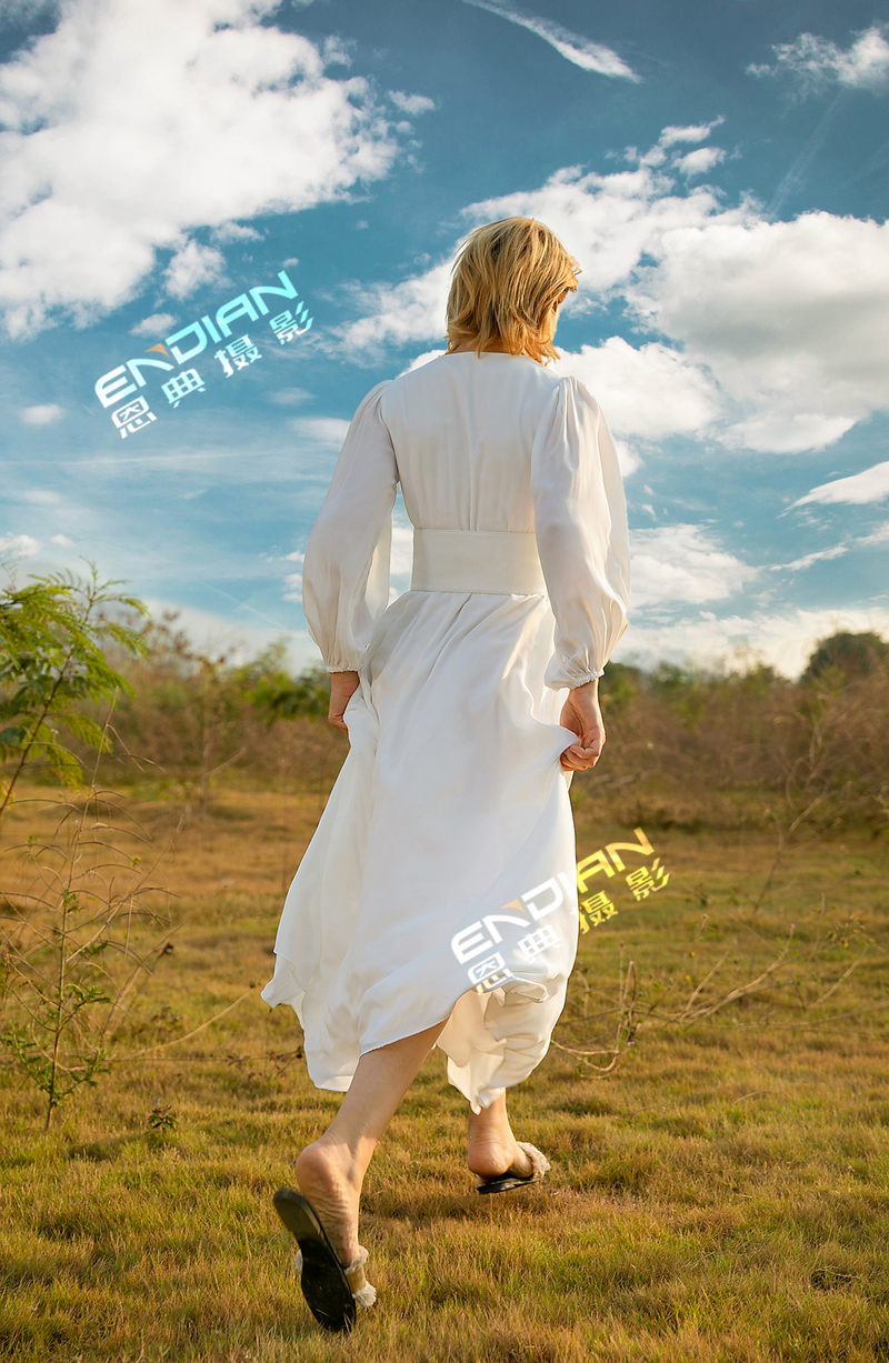 夏天女装广告写真，如何拍出清新氛围感？-图1