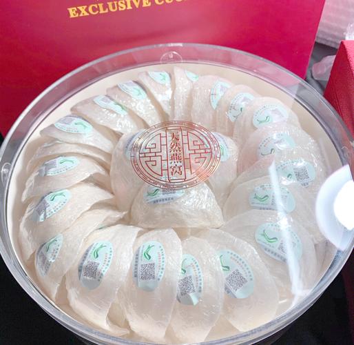 燕窝护肤品一套价格是多少？-图2