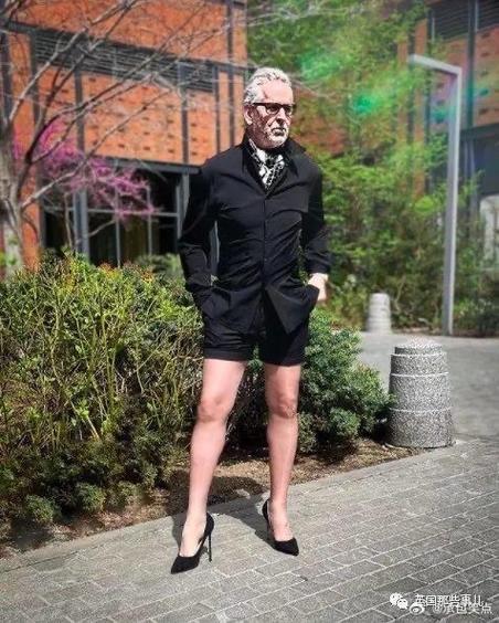 男士穿女装女鞋，是突破还是猎奇？-图3