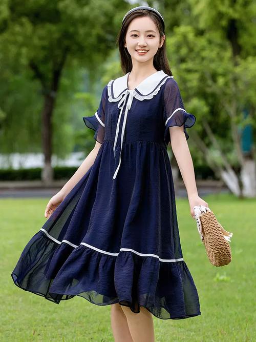 初中夏季女装图片大全-图3