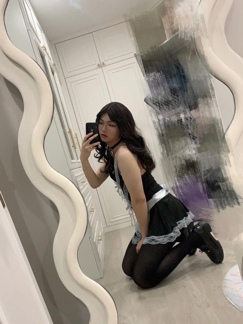 太女装为何没有女生那样帅？-图1