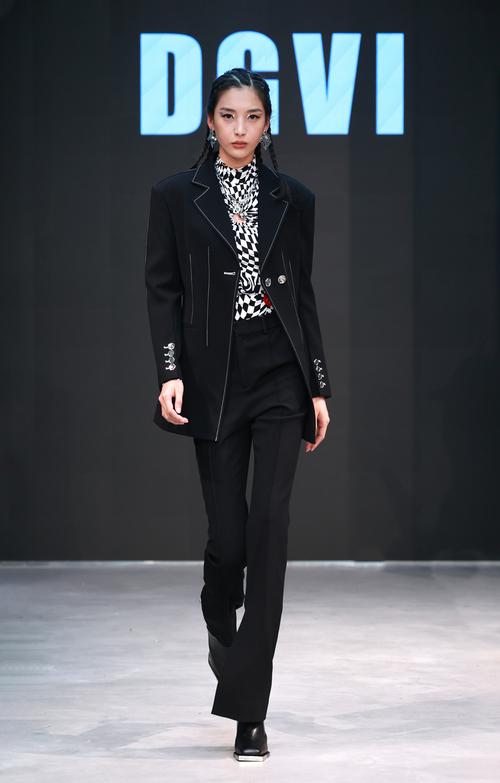 国际女装知名品牌，如何定义知名？-图1