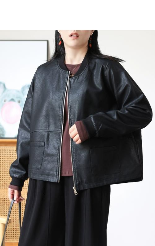 女装boy皮夹克怎么搭才显瘦？-图1