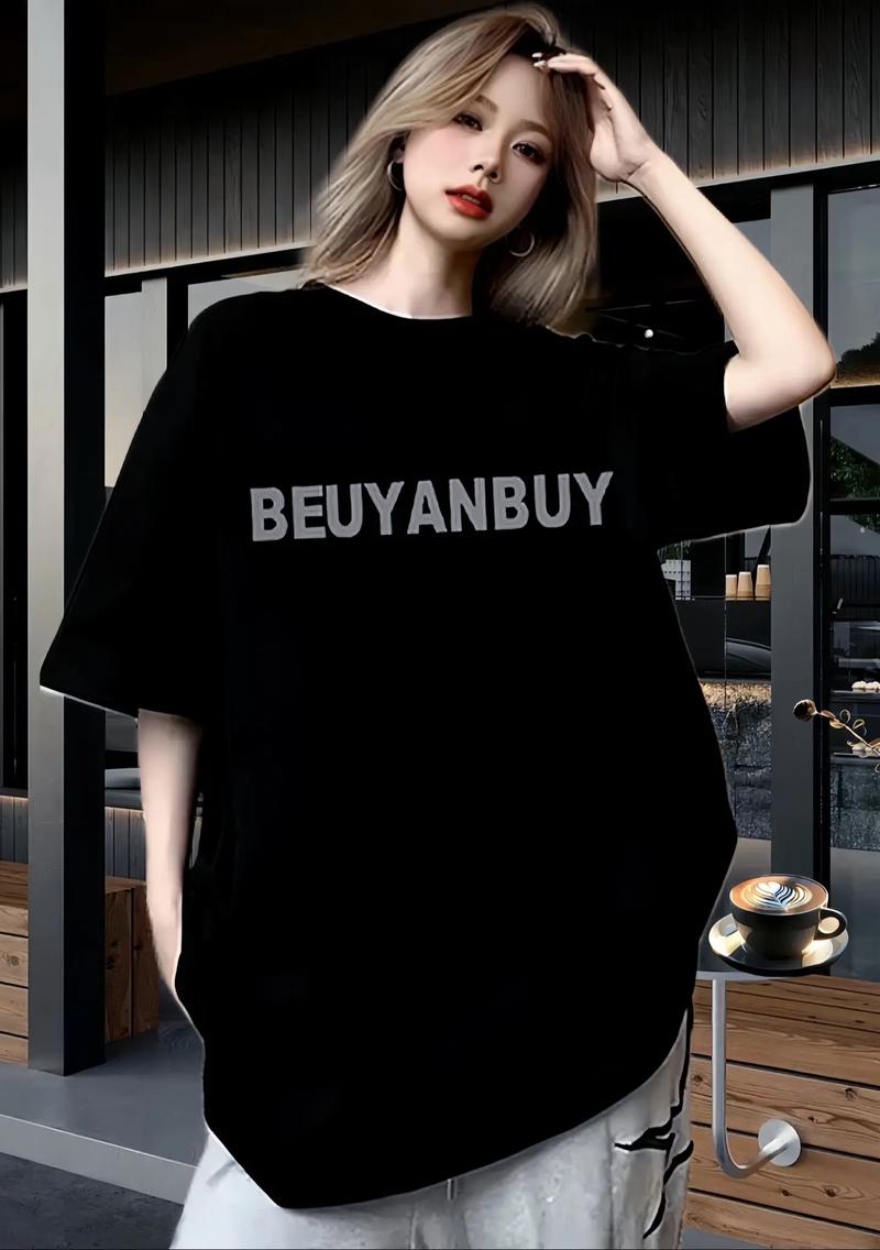 大牌潮女装如何穿出个性时尚感？-图1