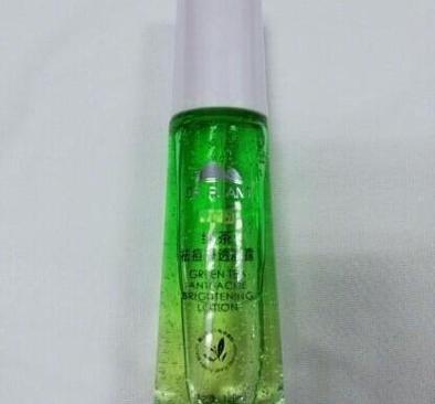 植物医生绿茶祛痘核心成分是什么？-图2