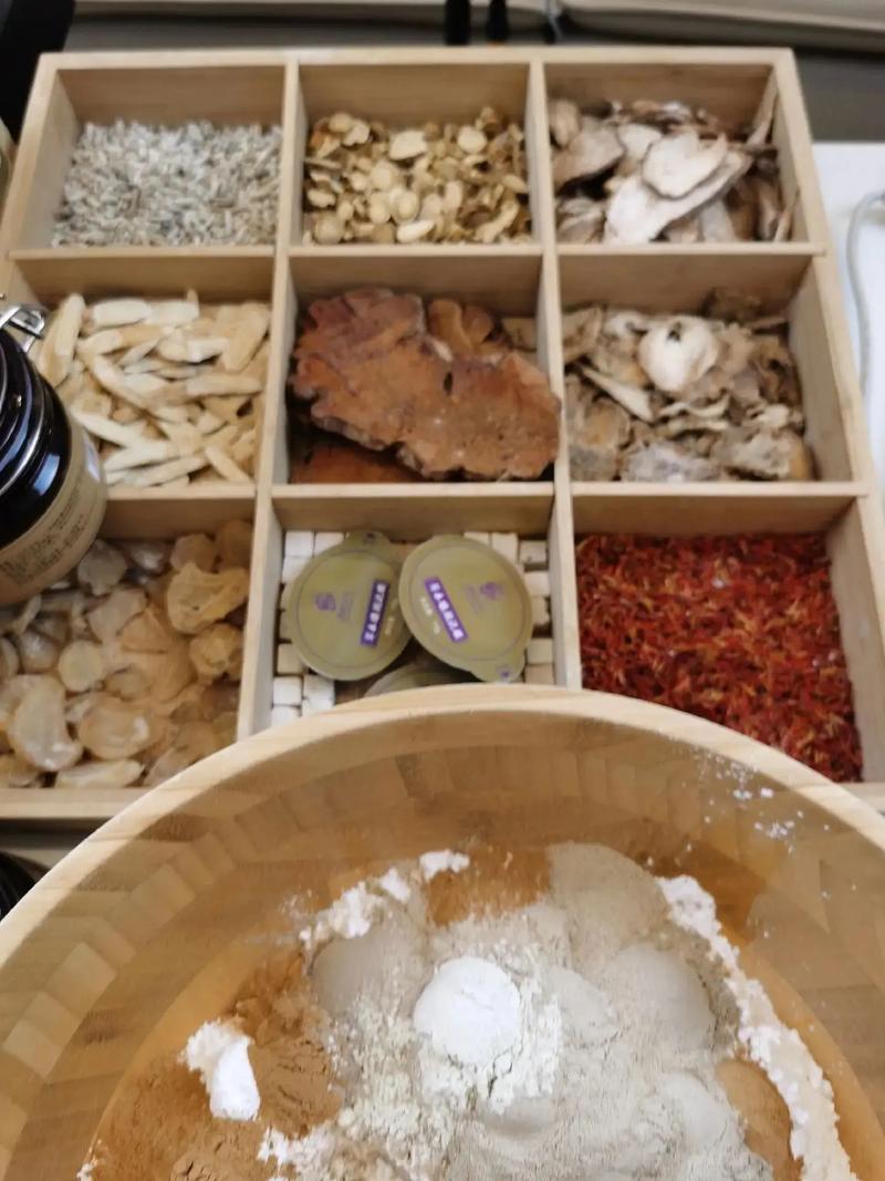 纯DIY中药祛痘面膜,真的能祛痘吗?-图2 纯DIY中药祛痘面膜,真的能祛痘吗?-图2