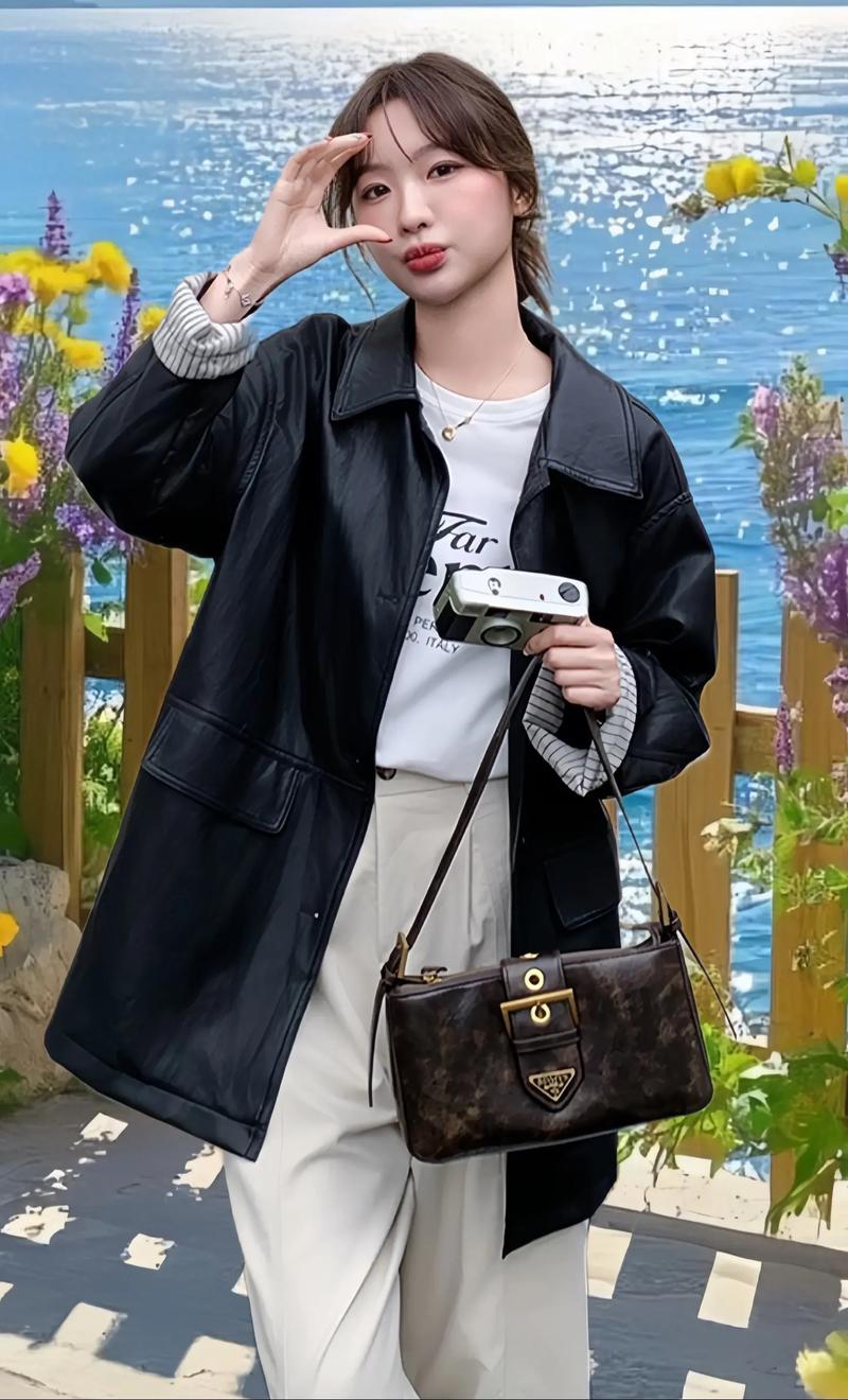 秋装皮衣怎么搭才显瘦？-图3