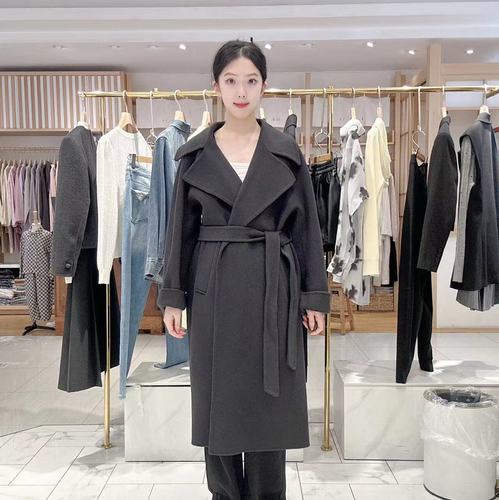 秋水伊人毛呢上衣,气质如何?-图1 秋水伊人毛呢上衣,气质如何?-图1