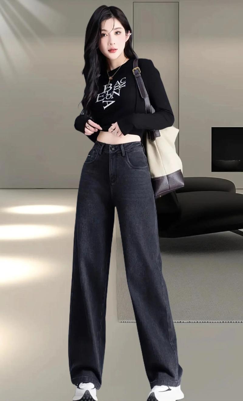 这款女装阔腿牛仔长裤，冬季保暖显瘦怎么选？-图2