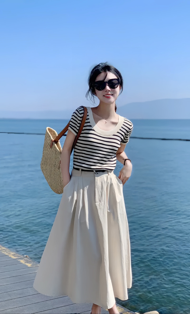 夏天T恤女装怎么搭好看？-图1