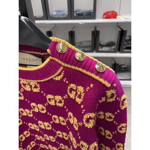 古驰新款毛衣有哪些设计亮点？-图2