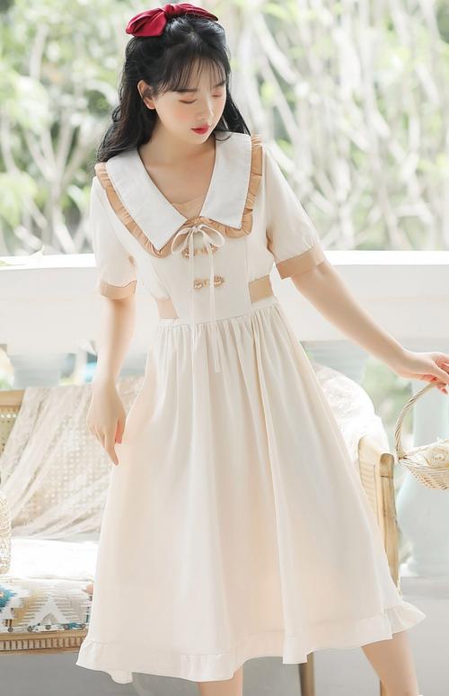 夏女装怎么搭？时尚又显瘦技巧-图2