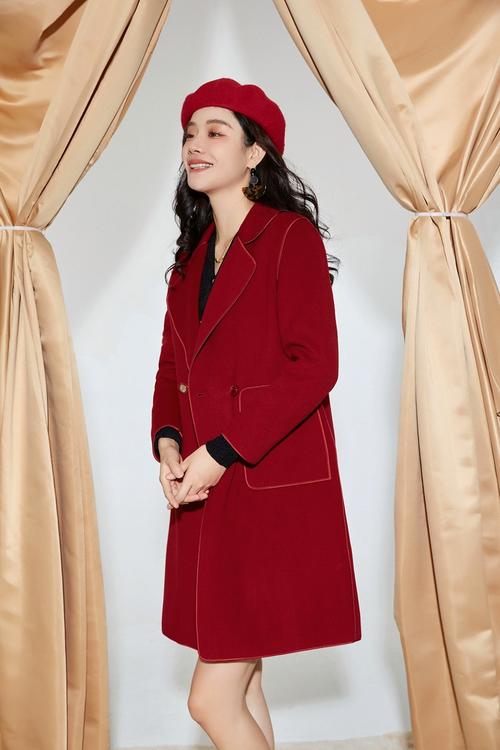 温妮双面羊绒大衣为何值得入手？-图3