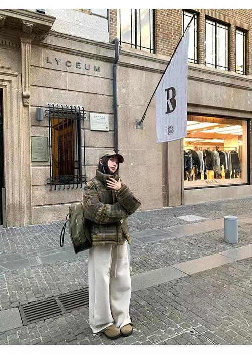 2025冬季少女搭，怎么穿才时髦又保暖？-图1